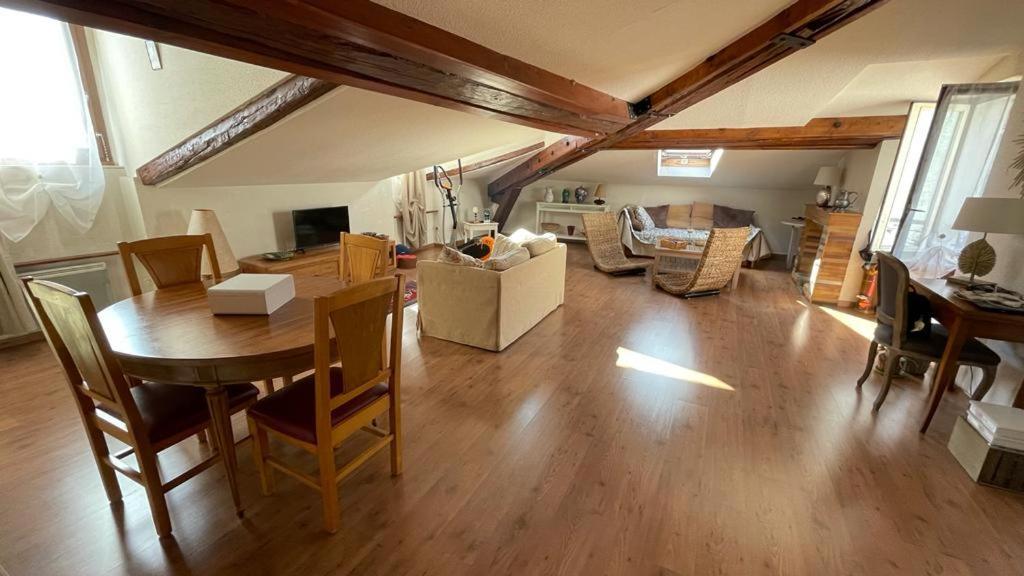 Cosy And Calm In Grenoble City Heart With Free And Large Parking Q-Park Chavant Екстериор снимка