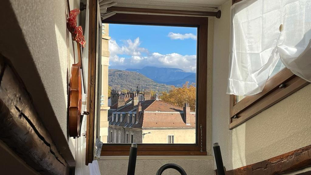 Cosy And Calm In Grenoble City Heart With Free And Large Parking Q-Park Chavant Екстериор снимка